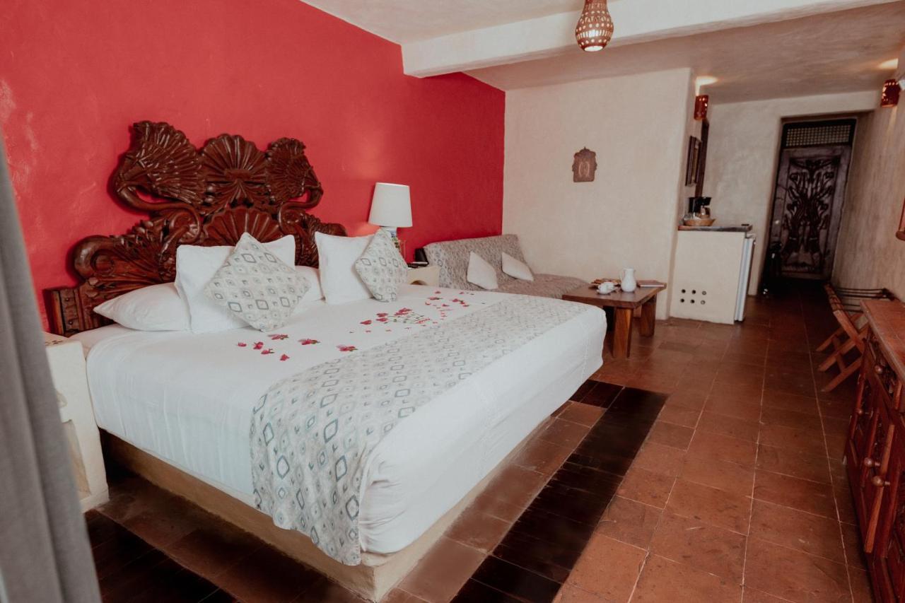 Hotel Aura Del Mar Zihuatanejo Exterior photo