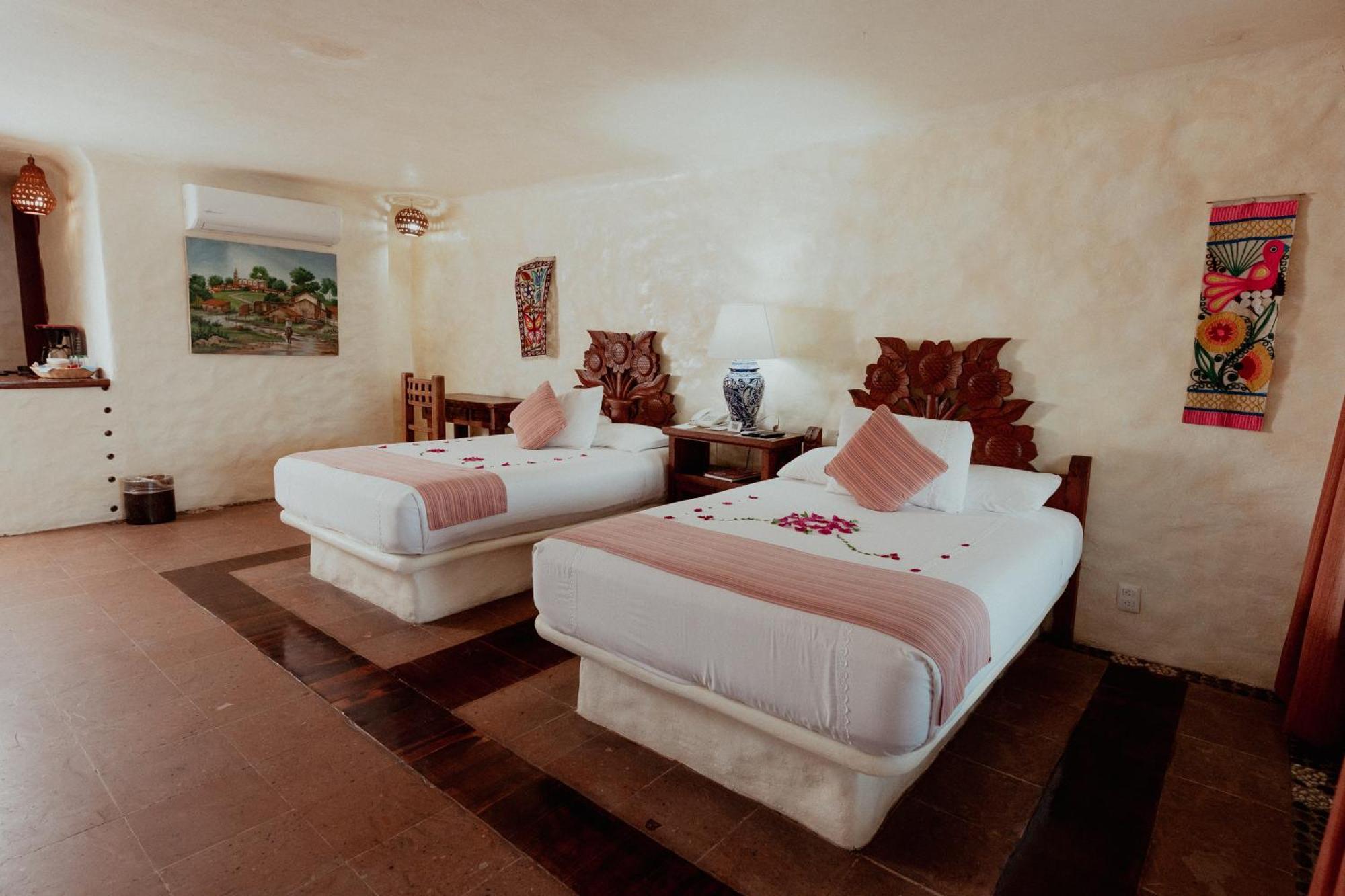 Hotel Aura Del Mar Zihuatanejo Exterior photo