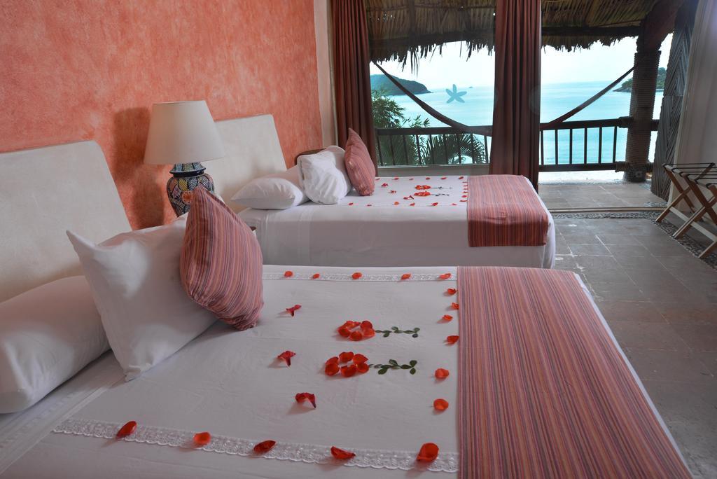 Hotel Aura Del Mar Zihuatanejo Exterior photo