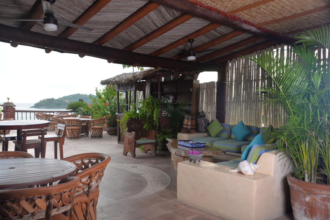 Hotel Aura Del Mar Zihuatanejo Exterior photo