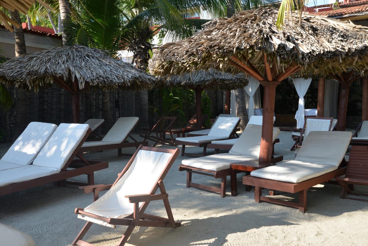Hotel Aura Del Mar Zihuatanejo Exterior photo