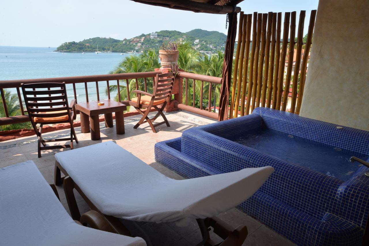 Hotel Aura Del Mar Zihuatanejo Exterior photo