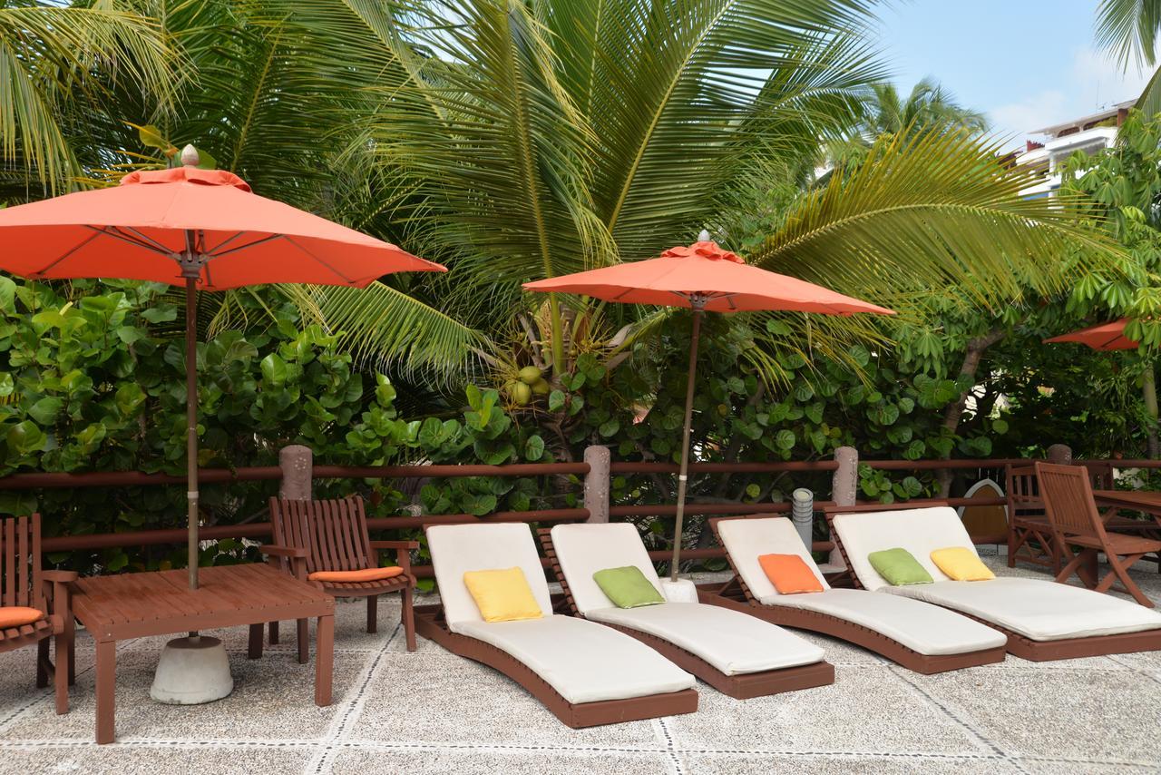 Hotel Aura Del Mar Zihuatanejo Exterior photo